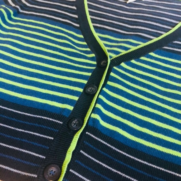 Aeropostale Long Sleeved Top - Picture 3 of 6